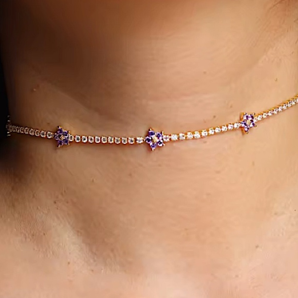 Crystal Chocker with Flowers